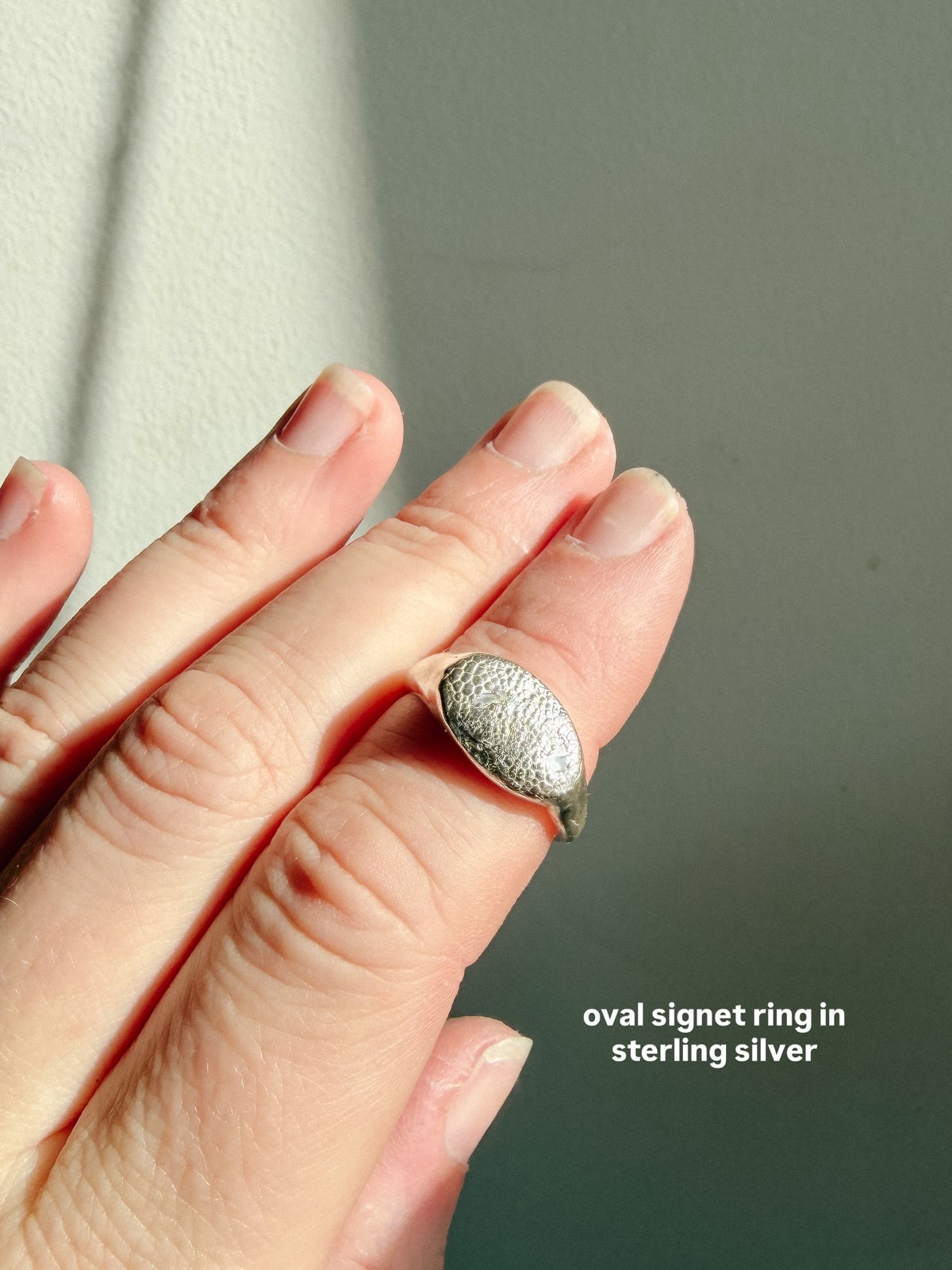 The Imprint Oval Ring