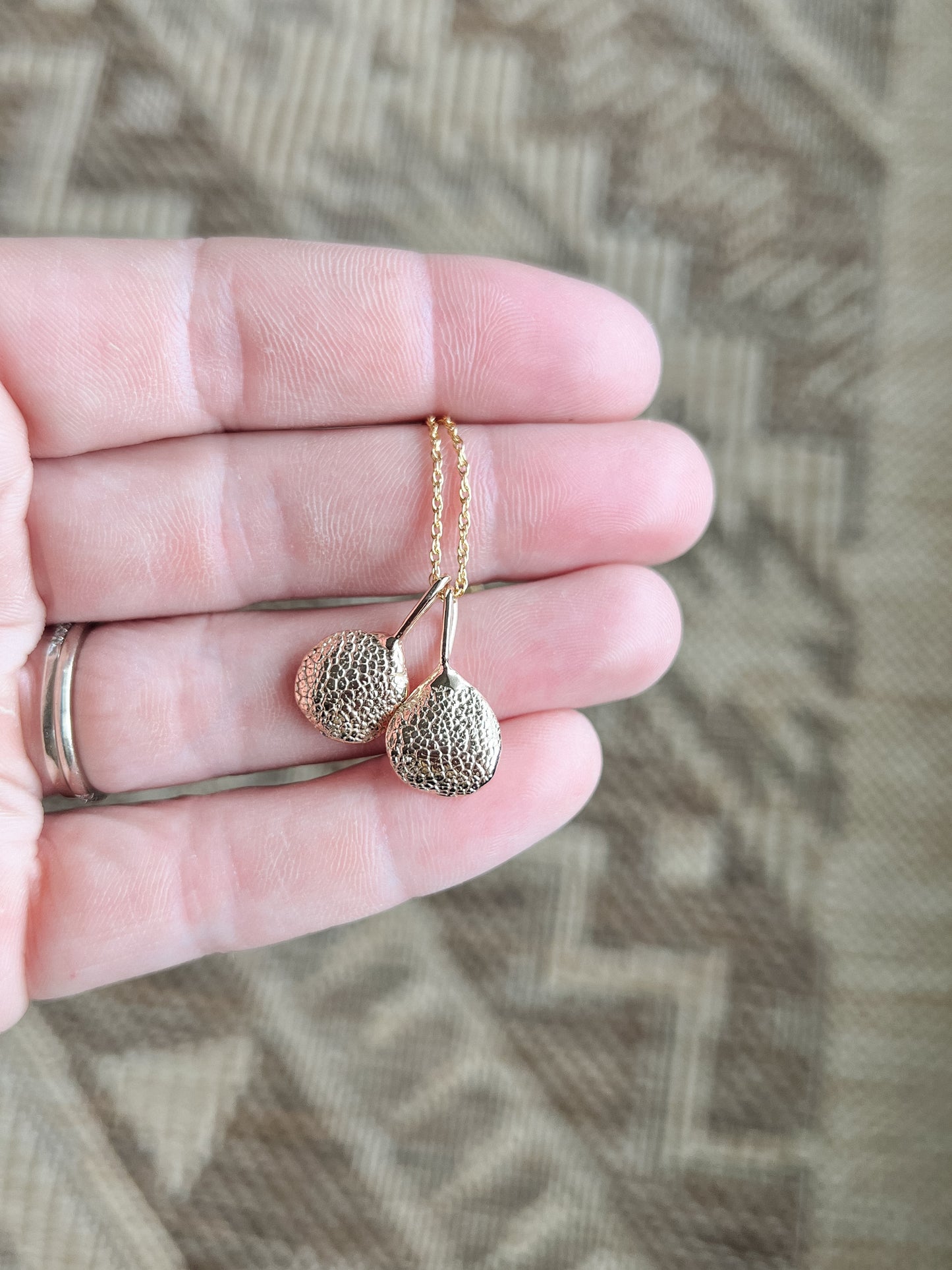 The Imprint Necklace (Medium)