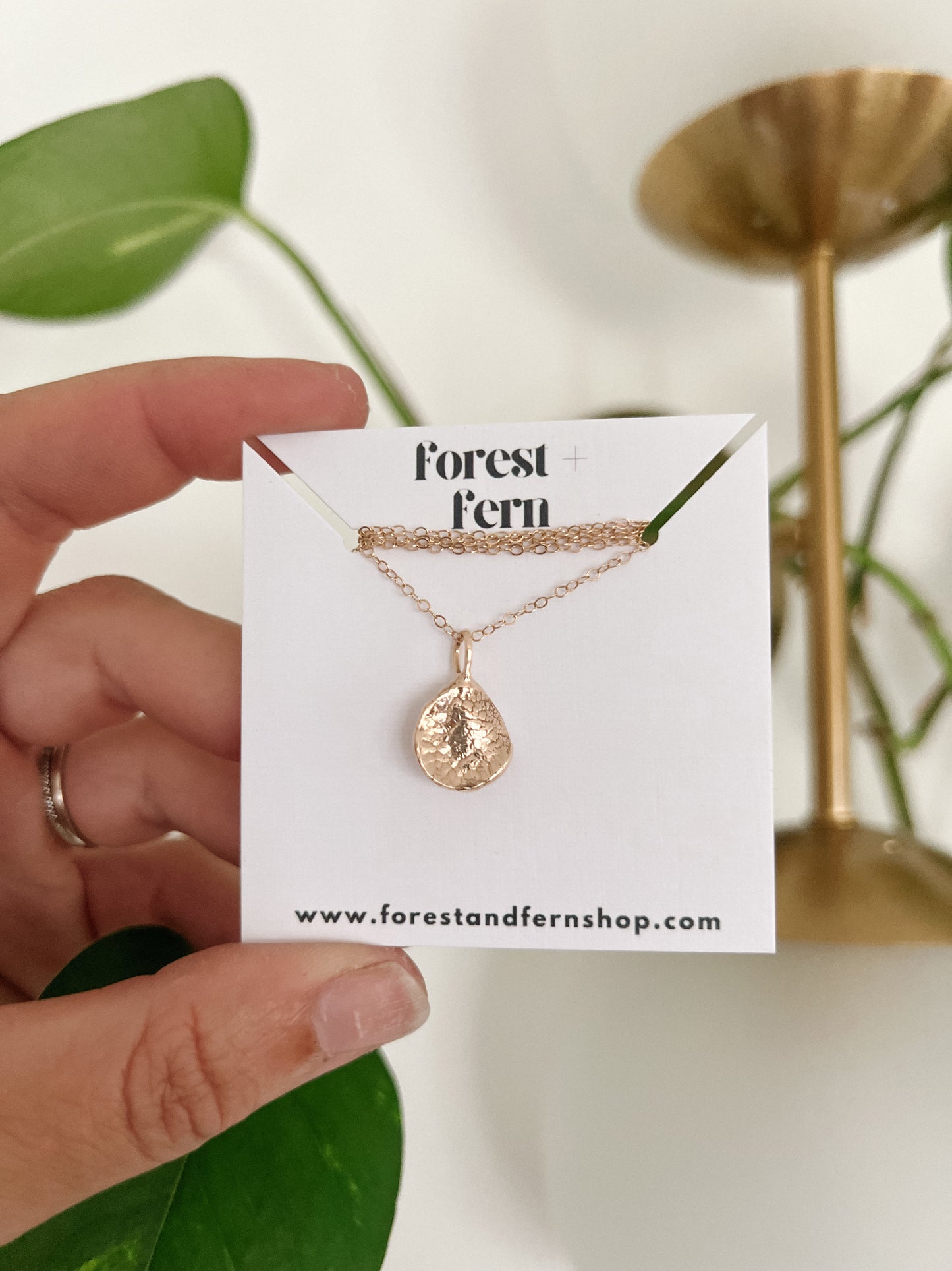 The Imprint Necklace (Medium)