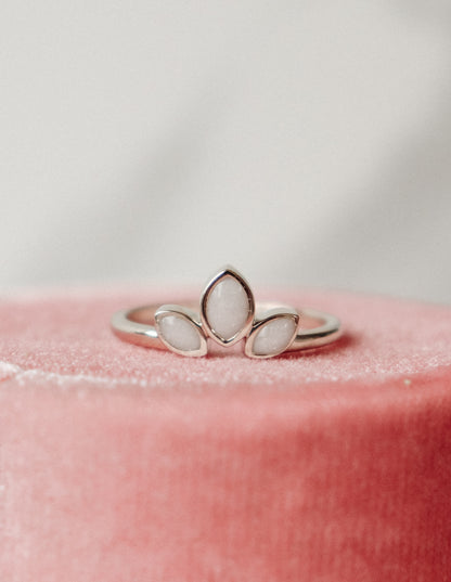 The Neave Ring